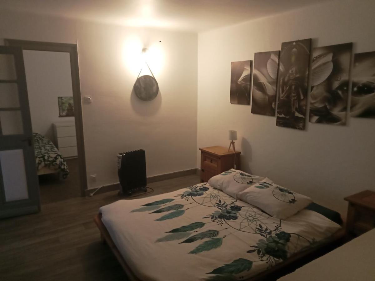 Apartmán Eco Domaine 12Hectares Meuble Pour 6 Personnes Plouray Exteriér fotografie